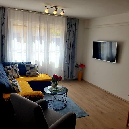 Apartment Mon Cheri-Located In A Quiet Neighbourhood Near Beaches Free Parking Pula Bagian luar foto
