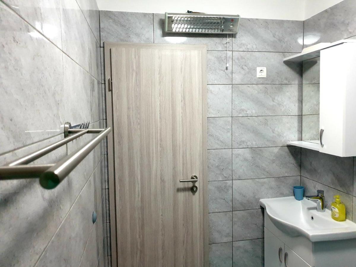 Apartment Mon Cheri-Located In A Quiet Neighbourhood Near Beaches Free Parking Pula Bagian luar foto